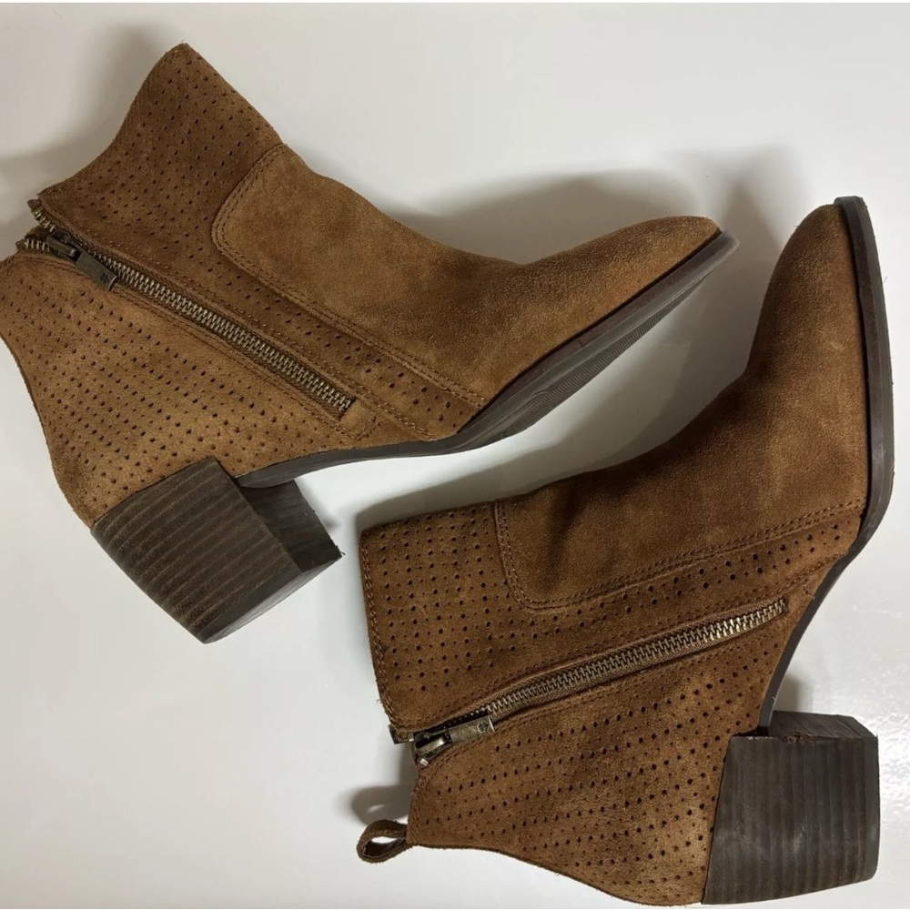 Lucky Brand LK- Lashiya Oiled Suede Dual Zipper Chunky Stacked Heel Size 10M